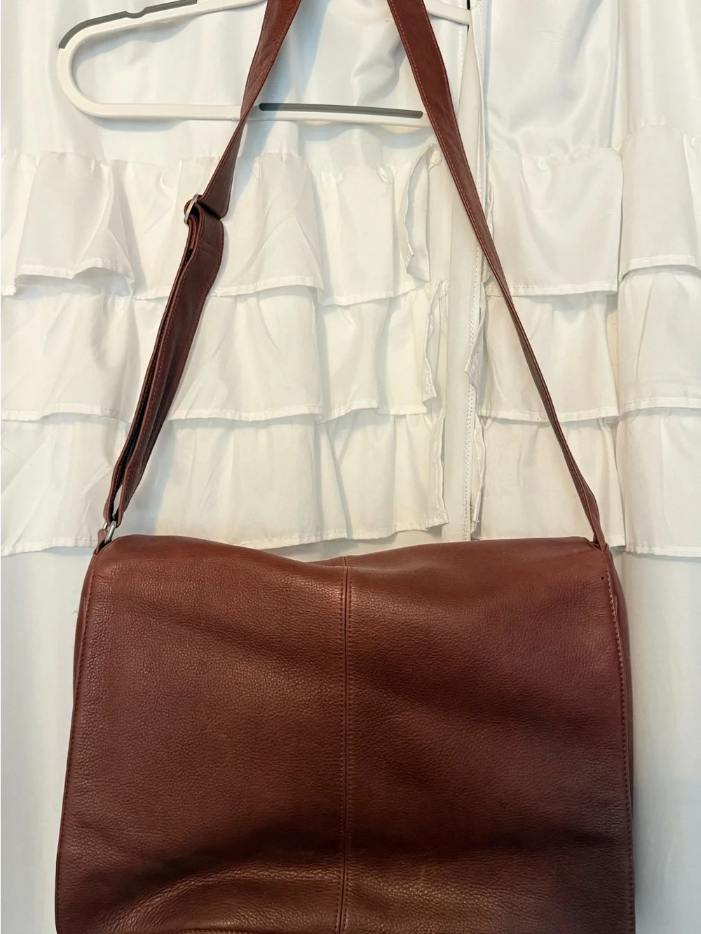 Osgoode Marley /// Messenger Bag - Brandy